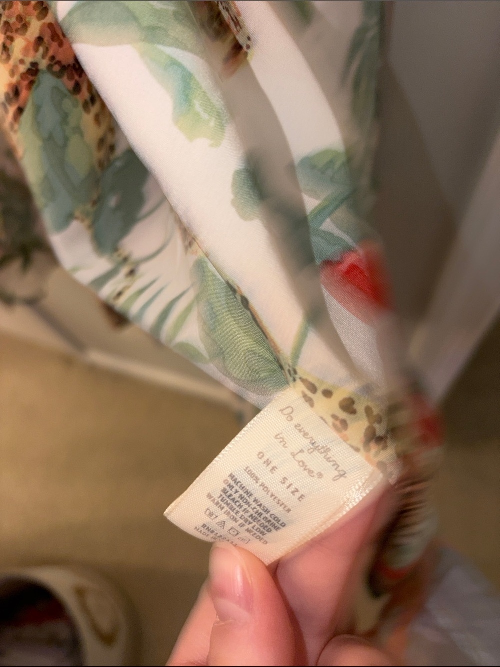 Do everything in love Tropical Floral & Leopard Print Kimono - Cream, Green, Red - Picture 3 of 4